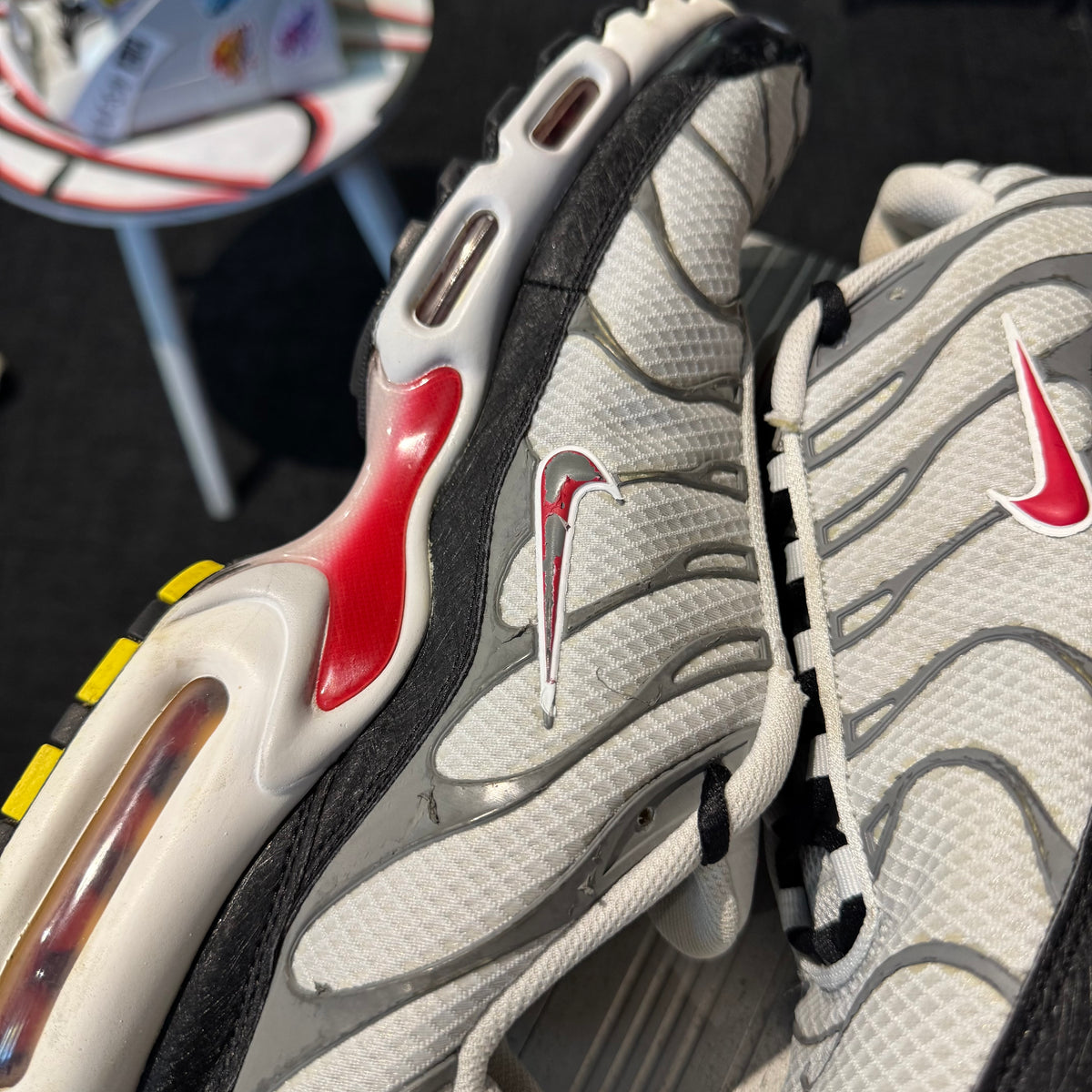 Nike Air Max Plus TN 'Photon Dust Particle Red' (Second hand)