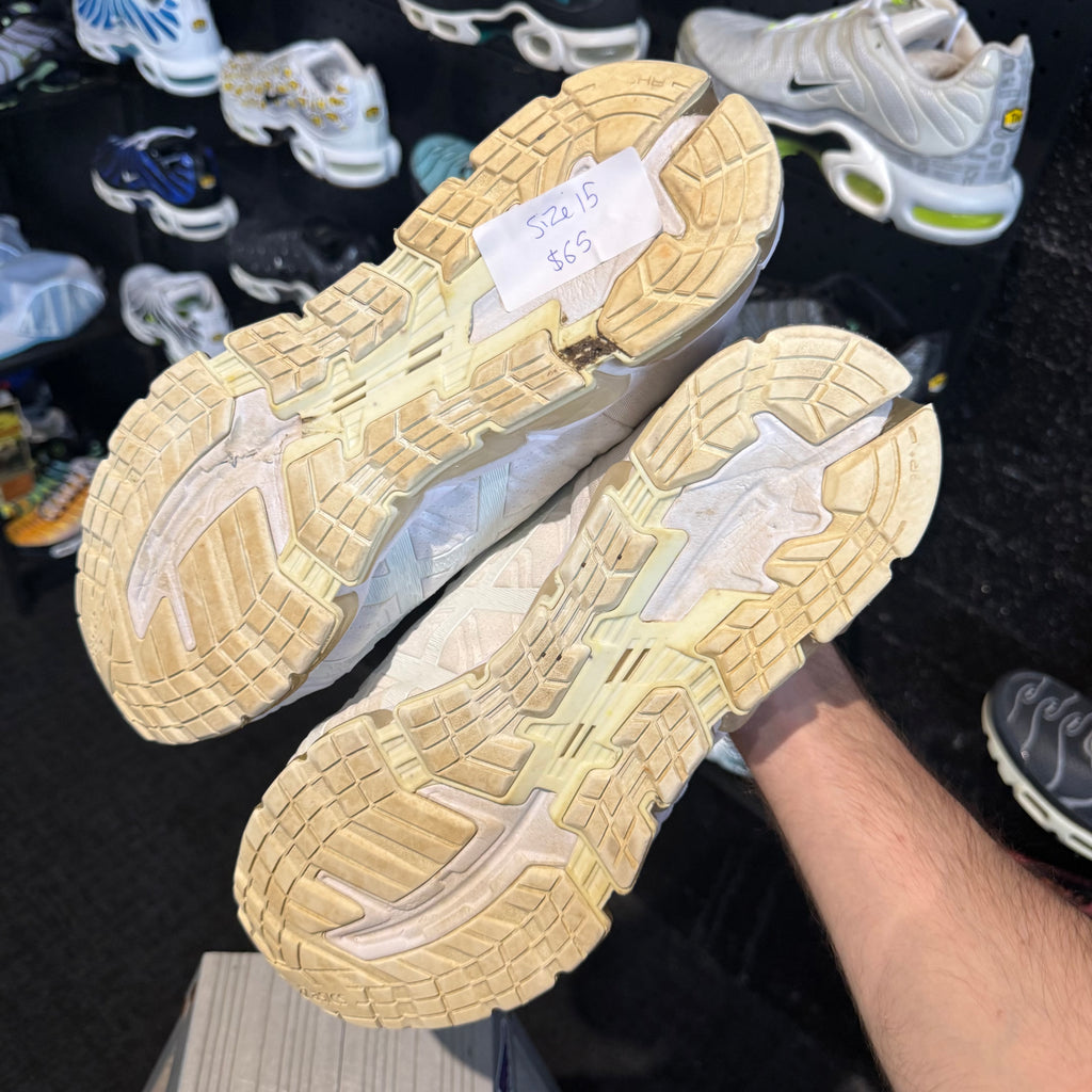 Asics Gel-Quantum 360 5 Jacqurd 'Triple White' (Second hand)