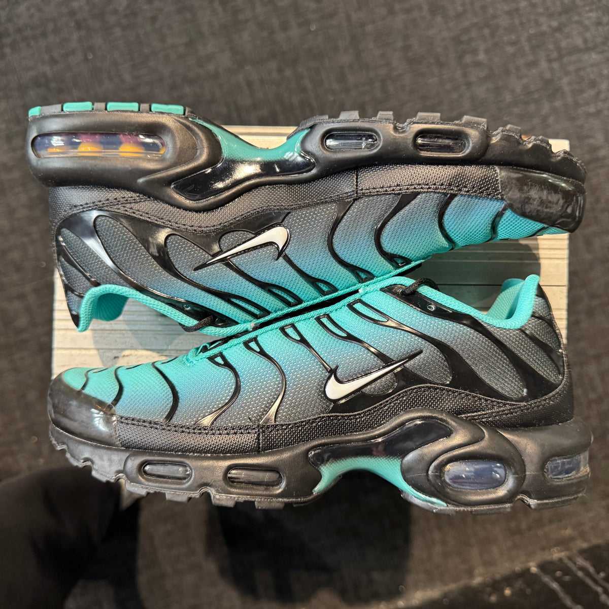 Nike Air Max Plus TN 'Aqua Fade' (Brand New)