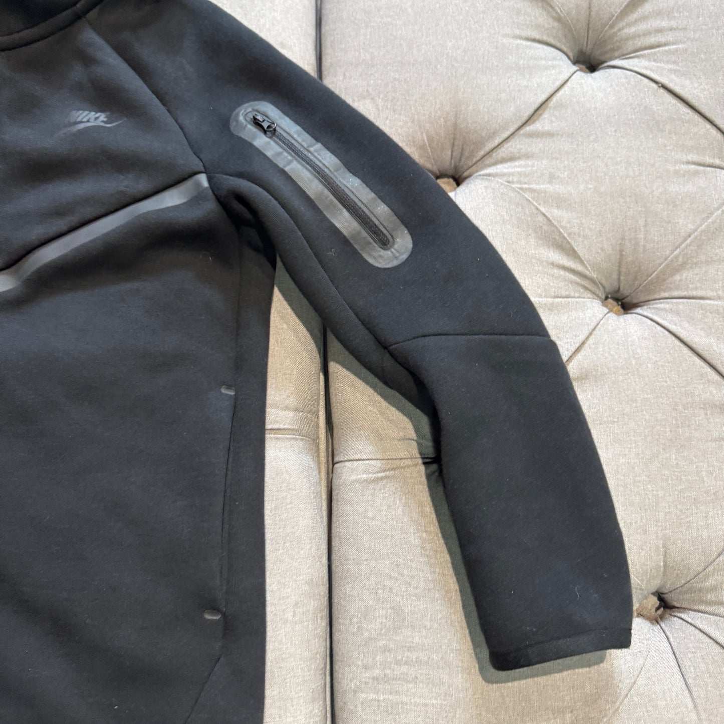 Nike Tech Fleece Jacket 'Black' (Second hand)