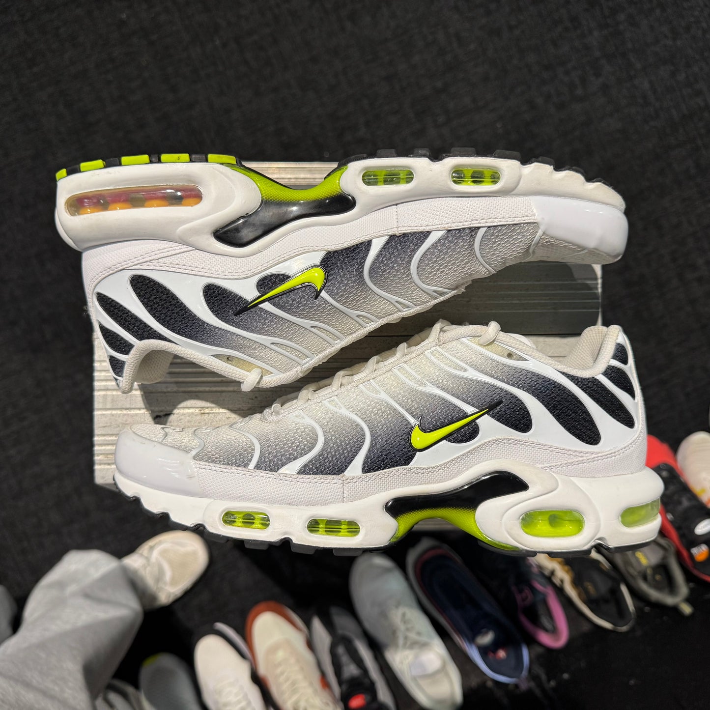 Nike Air Max Plus TN 'White Volt' (Second hand)