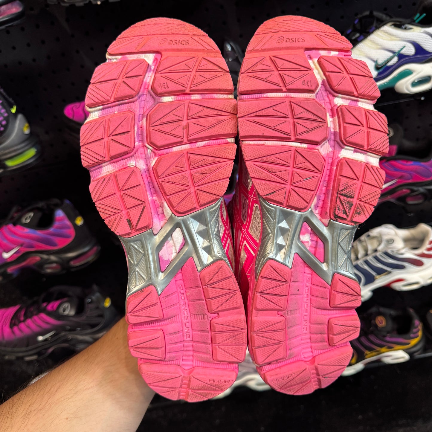 Asics Gel GT-1000 3 'Breast Cancer Awareness' (Second hand)