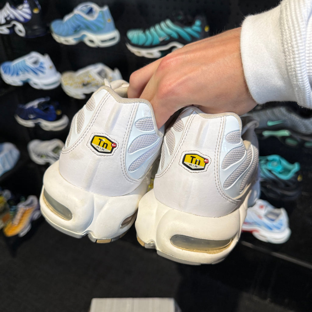 Nike Air Max Plus TN 'Triple White Casper' (Second hand)