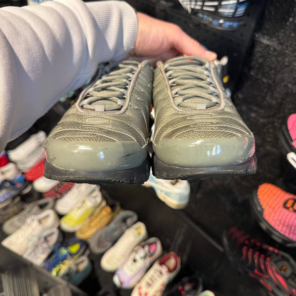 Nike Air Max Plus TN 'Dark Stucco' (Second hand)