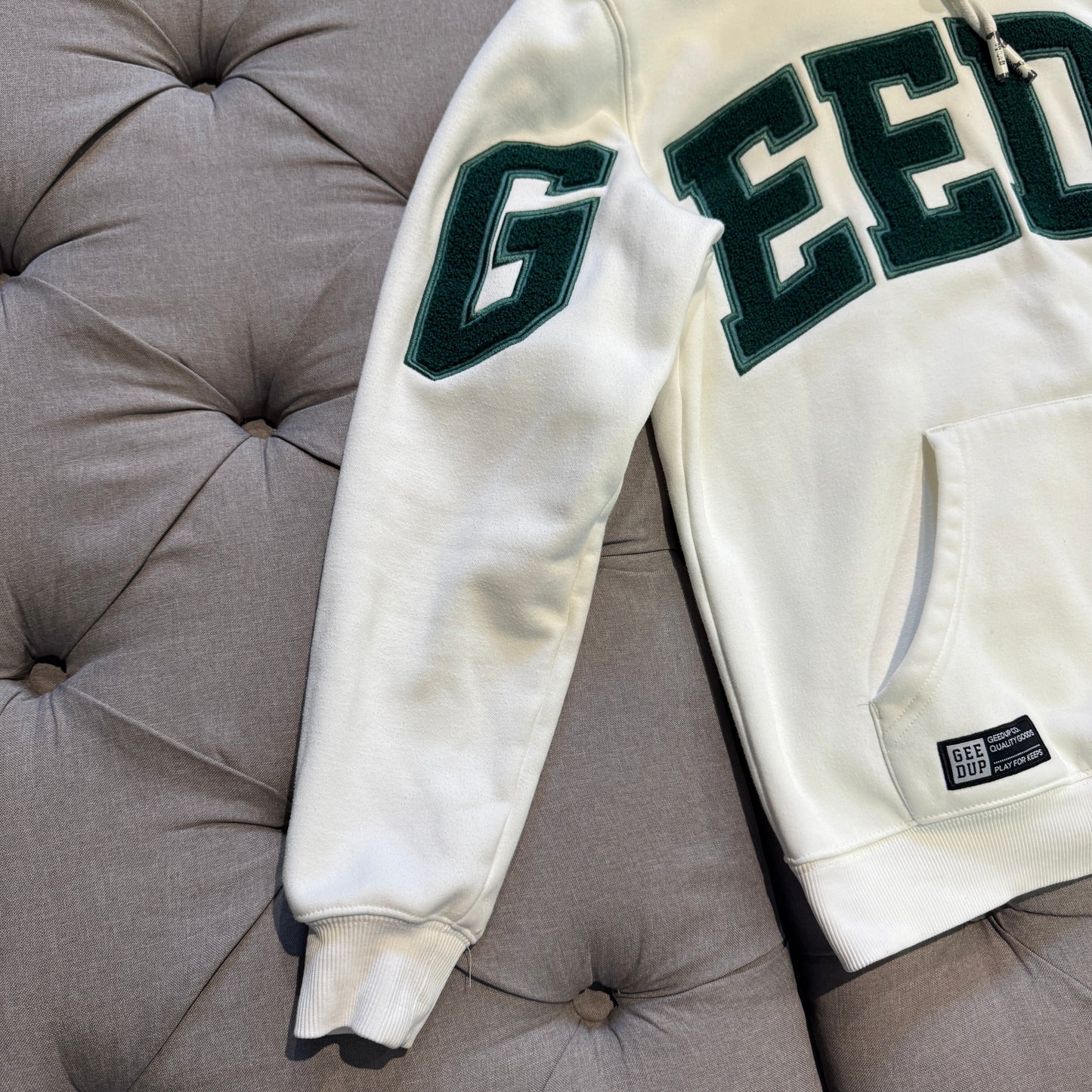 Geedup Team Logo Hoodie 'White Green' (Second hand)