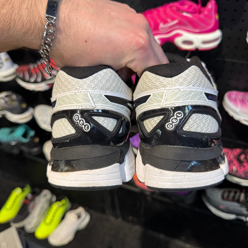 Asics Gel-Kayano 20 'White Black Lightning' (Second hand)