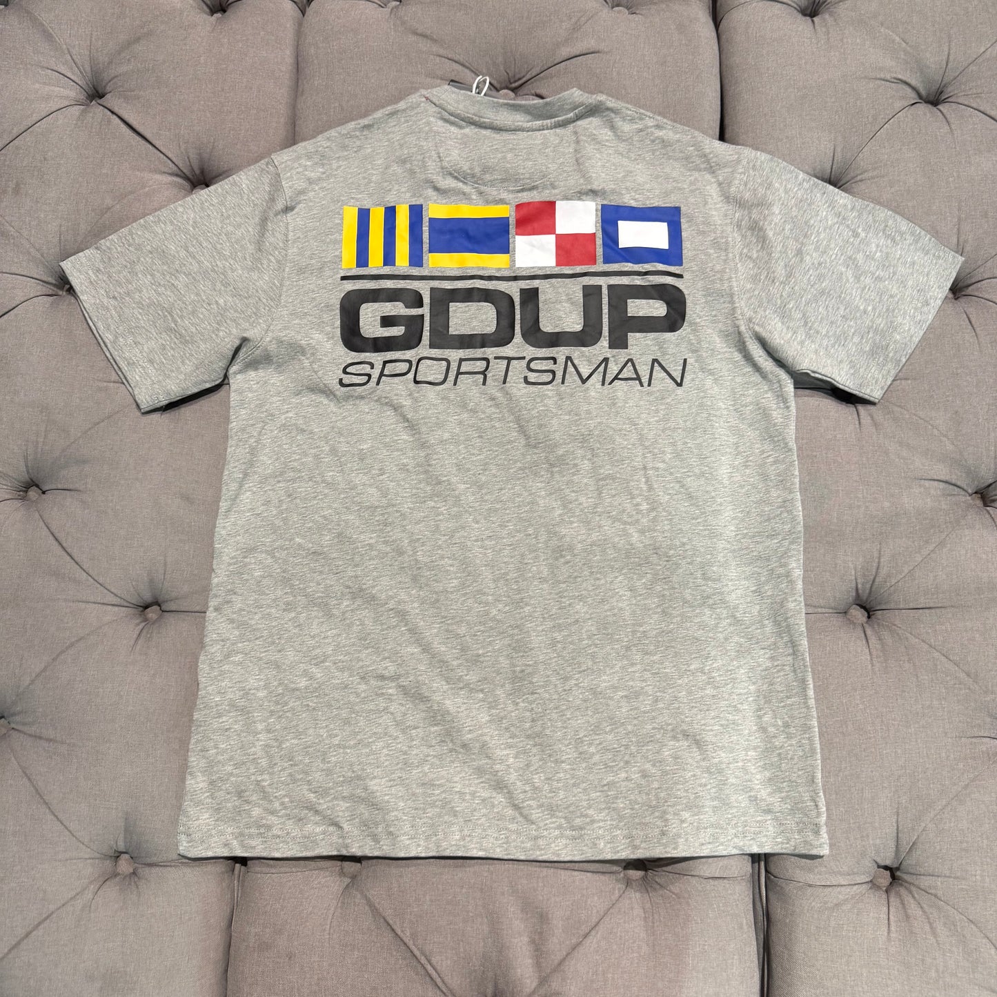 Geedup Sportsman Flag T-shirt 'Grey' (Brand New)