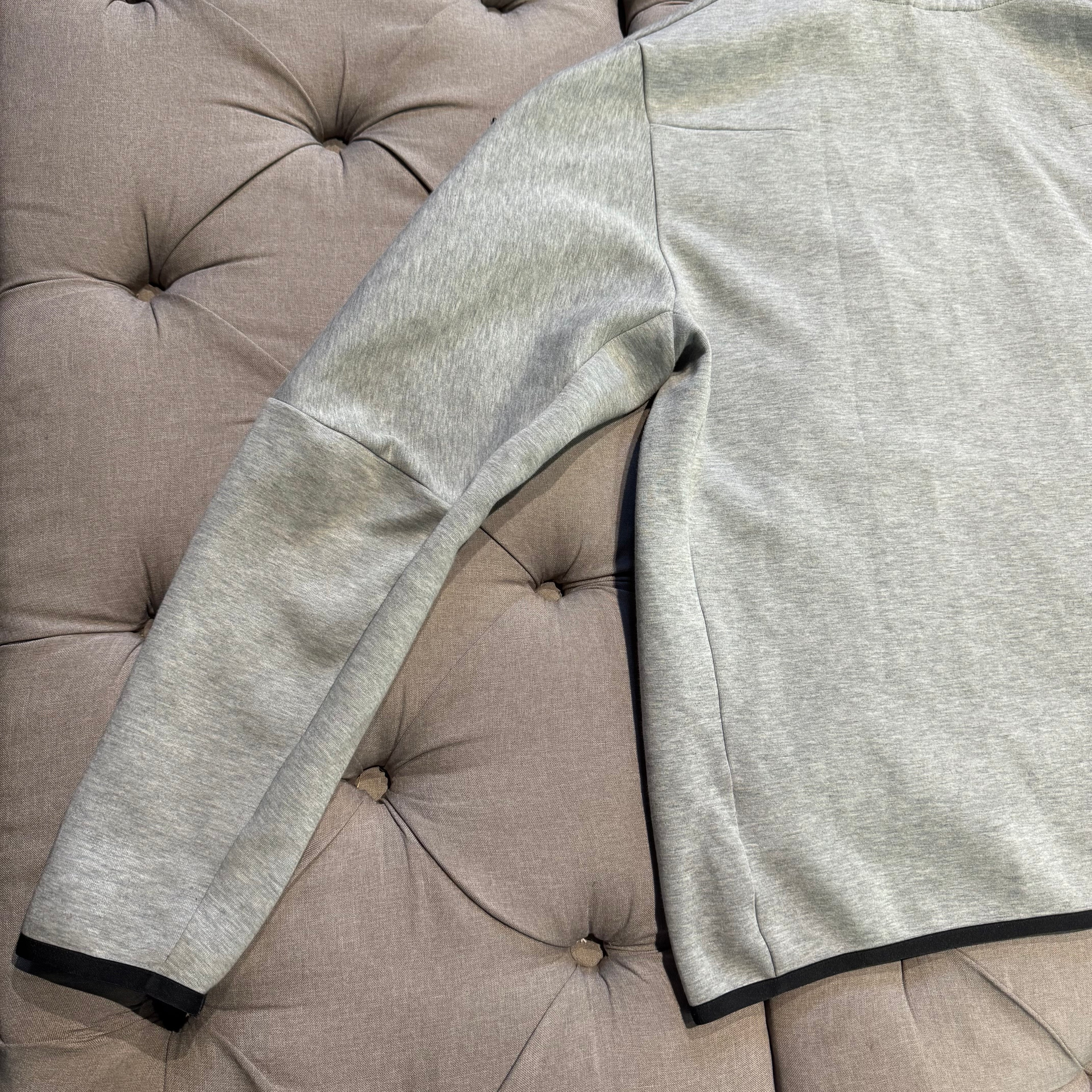 Nike Tech Fleece Jacket 'Grey' (Second hand)