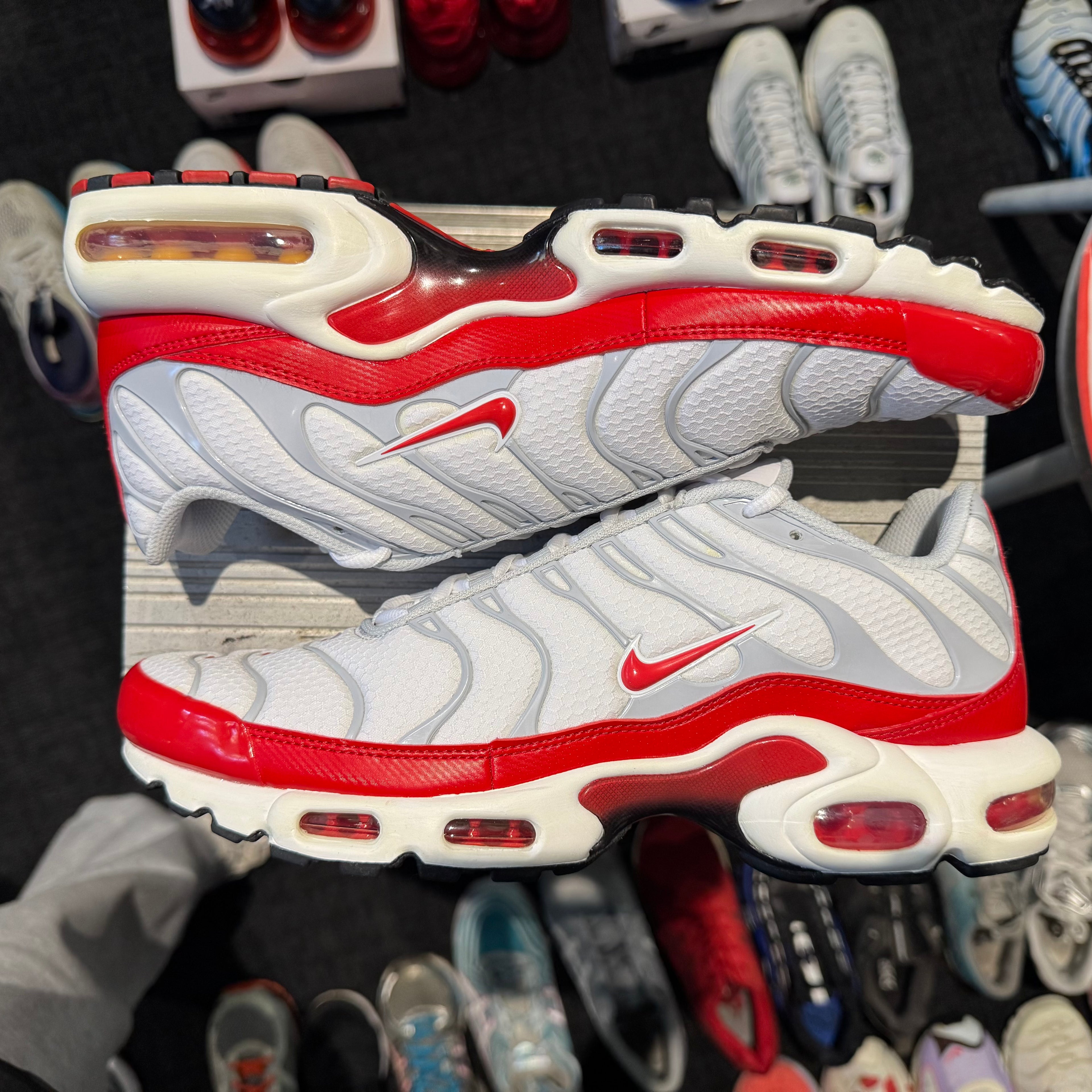 Nike Air Max Plus TN 'White University Red AM1 Tribute Sport Red' (Brand New)