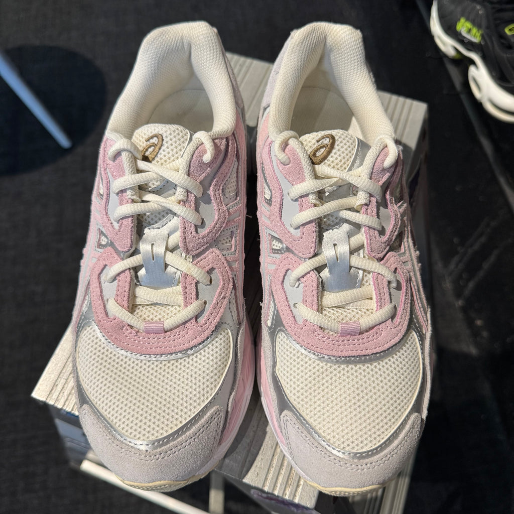 Asics Gel NYC 'Barely Rose' (Second hand)