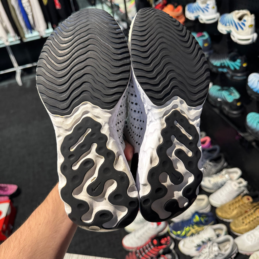 Nike Phantom React 'White Black' (Second hand)