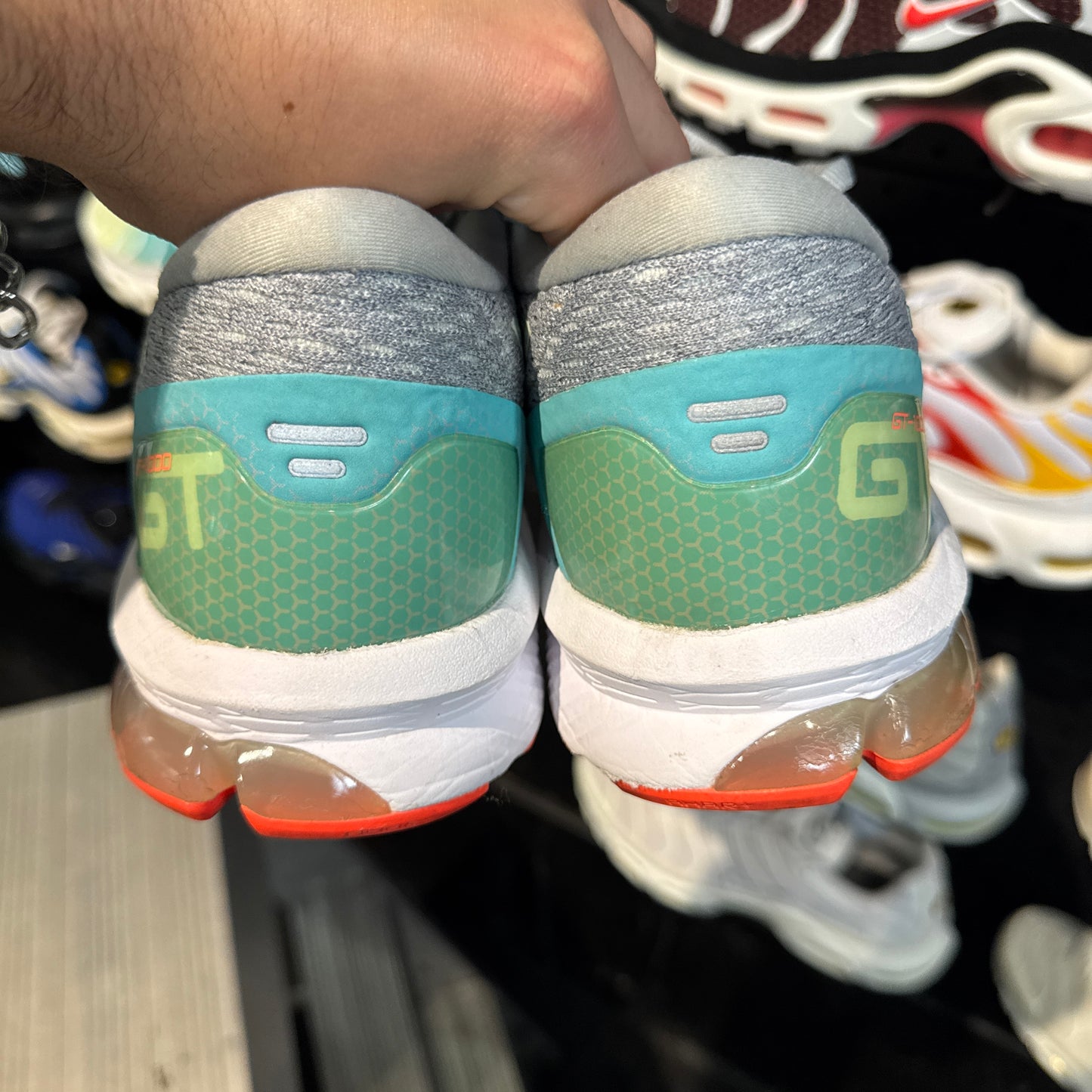 Asics GT-1000 9 Piedmont Grey Bio Mint (Second hand)