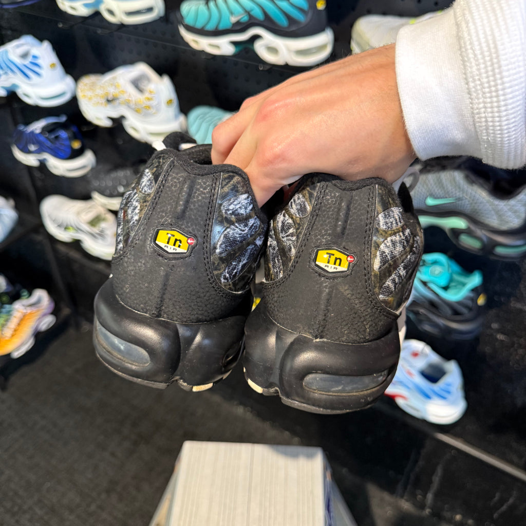 Nike Air Max Plus TN 'Shattered Ice Dark Smoke Grey Black' (Second hand)