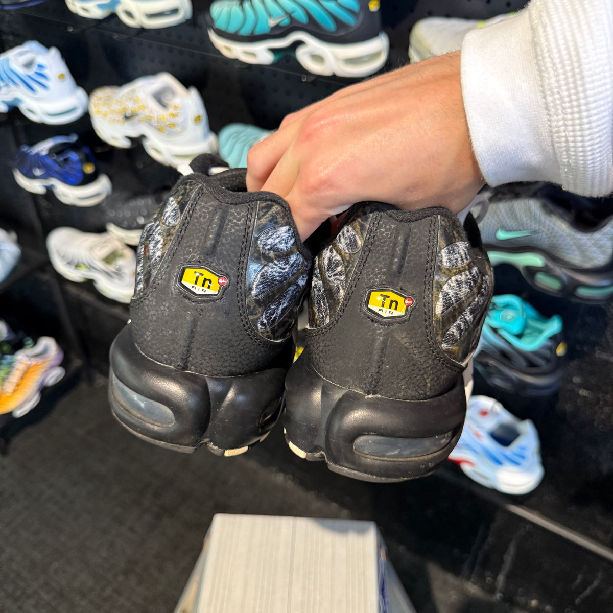 Nike Air Max Plus TN 'Shattered Ice Dark Smoke Grey Black' (Second hand)