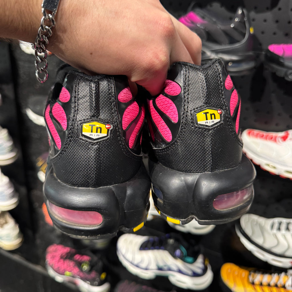 Nike Air Max Plus TN 'Black Hyper Pink' (Second hand)