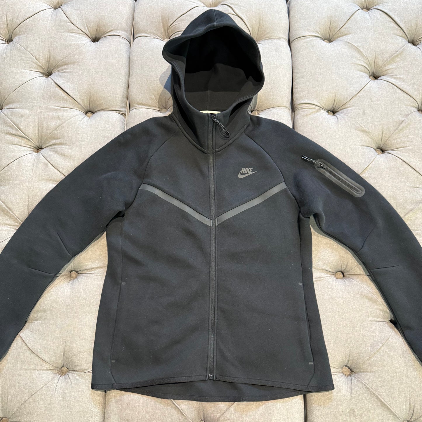Nike Tech Fleece Jacket 'Black' (Second hand)