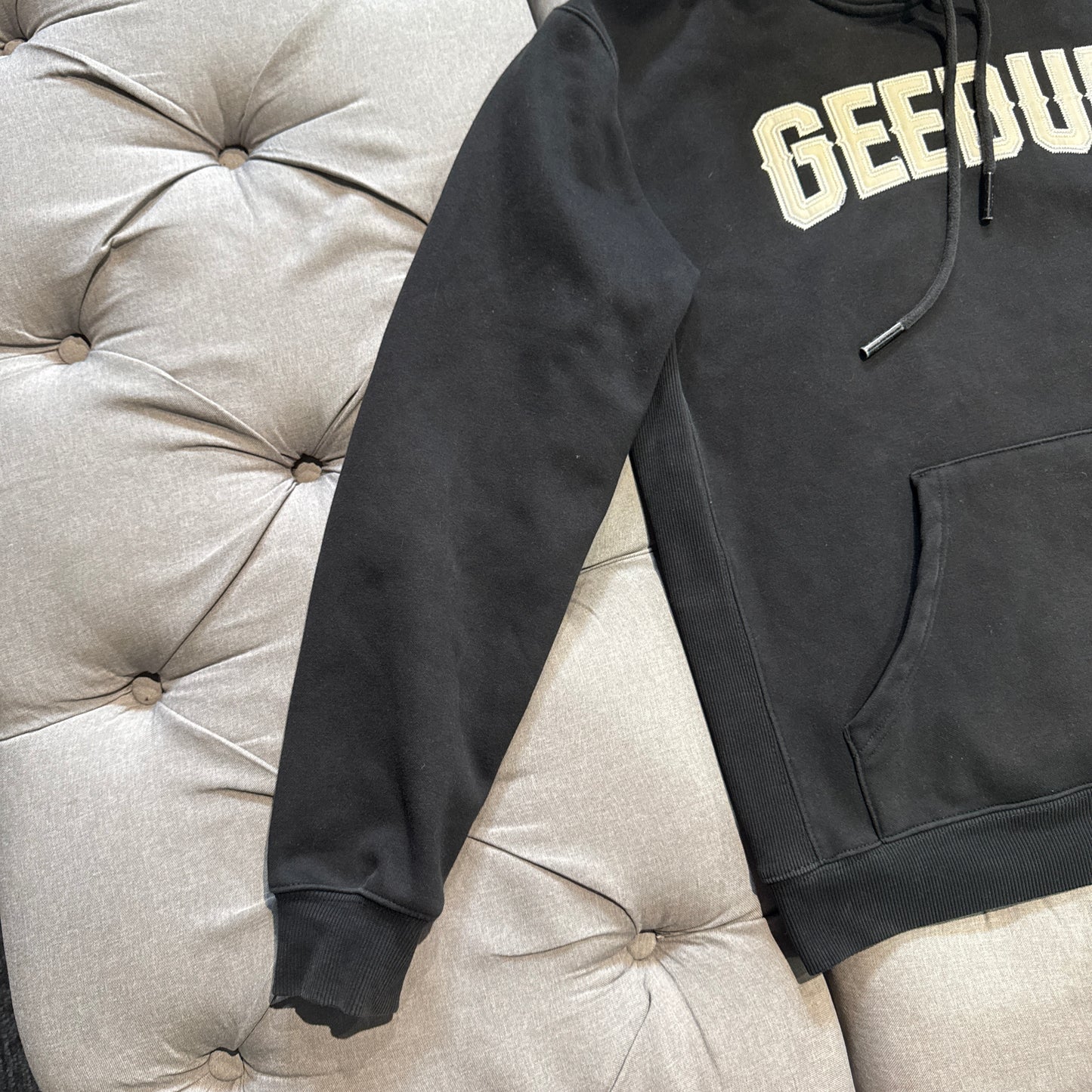 Geedup Cities Hoodie 'Black White' (Second hand)