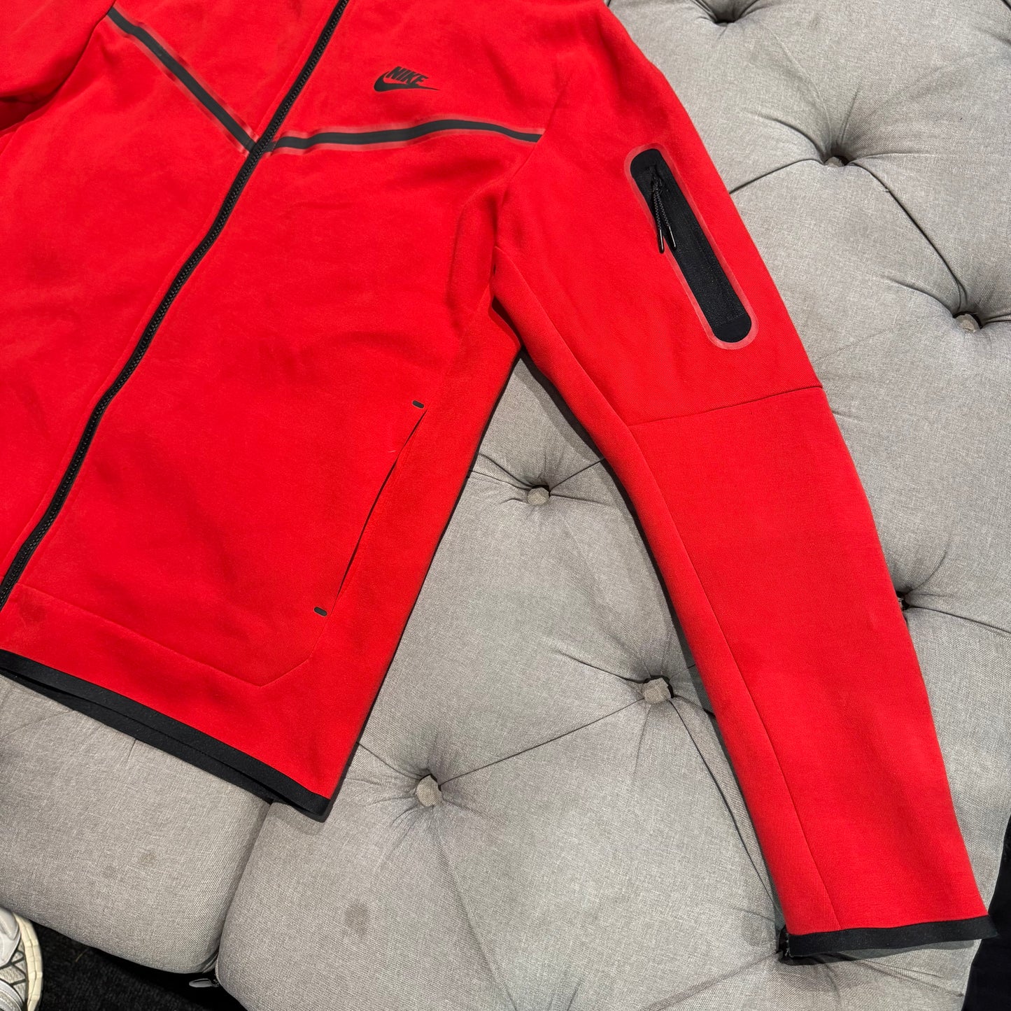 Nike Tech Fleece Jacket 'Red' (Second hand)