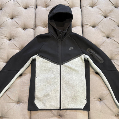 Nike Tech Fleece Hoodie 'Grey Black' (Second hand)