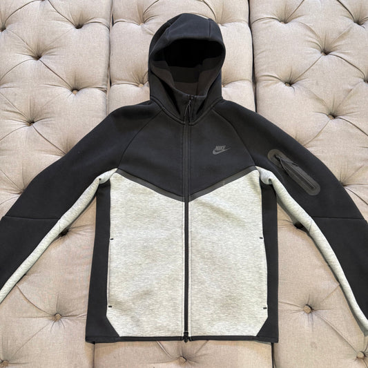 Nike Tech Fleece Hoodie 'Grey Black' (Second hand)