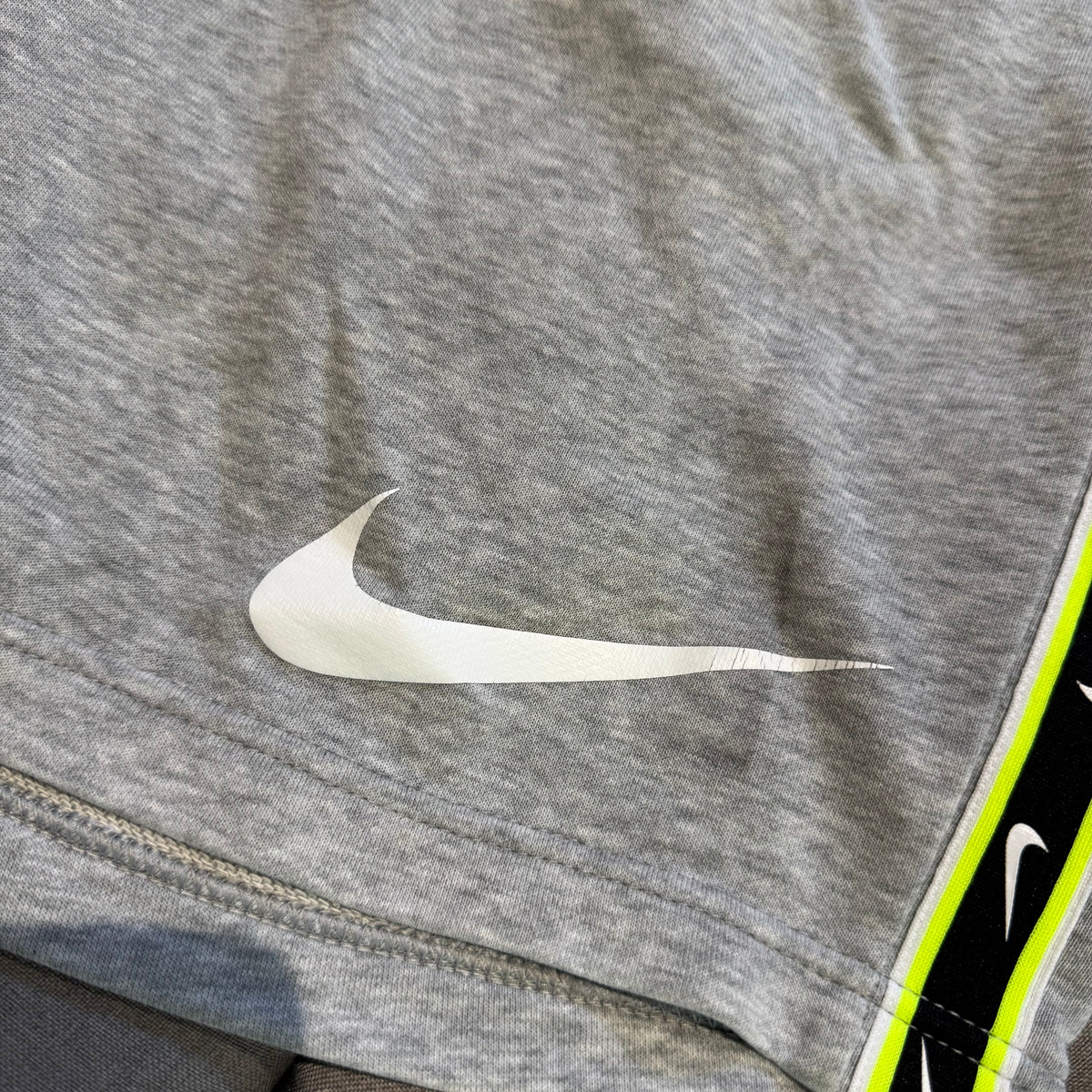 Nike Track Shorts 'Grey Neon Black Stripes' (Second hand)