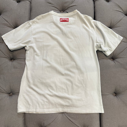 Geedup Shoulder Print Embroidered Logo T-Shirt 'White' (Second hand)
