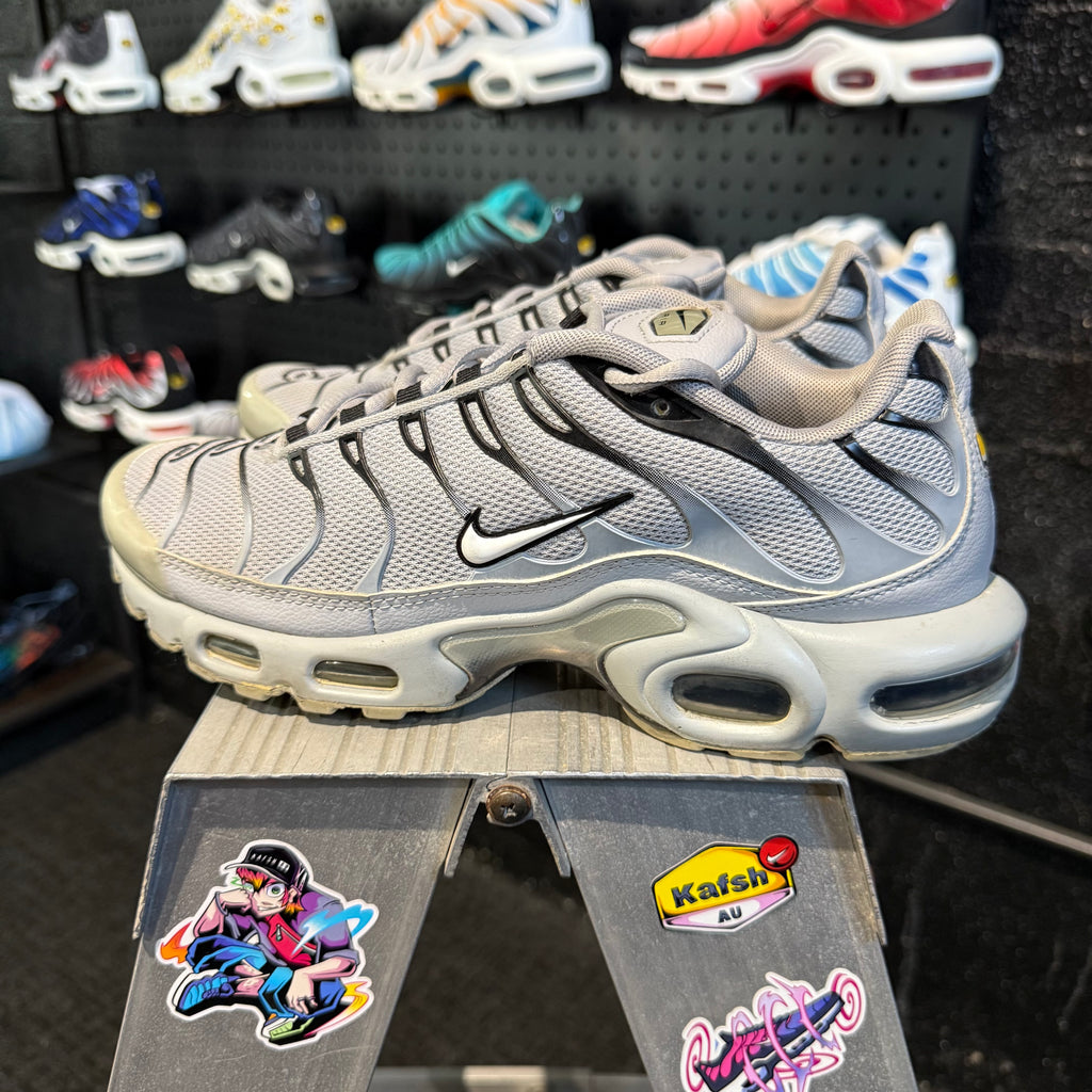 Nike Air Max Plus TN 'Wolf Grey' (Second hand)