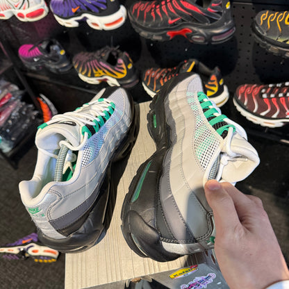 Nike Air Max 95 'Stadium Green' (Second hand)