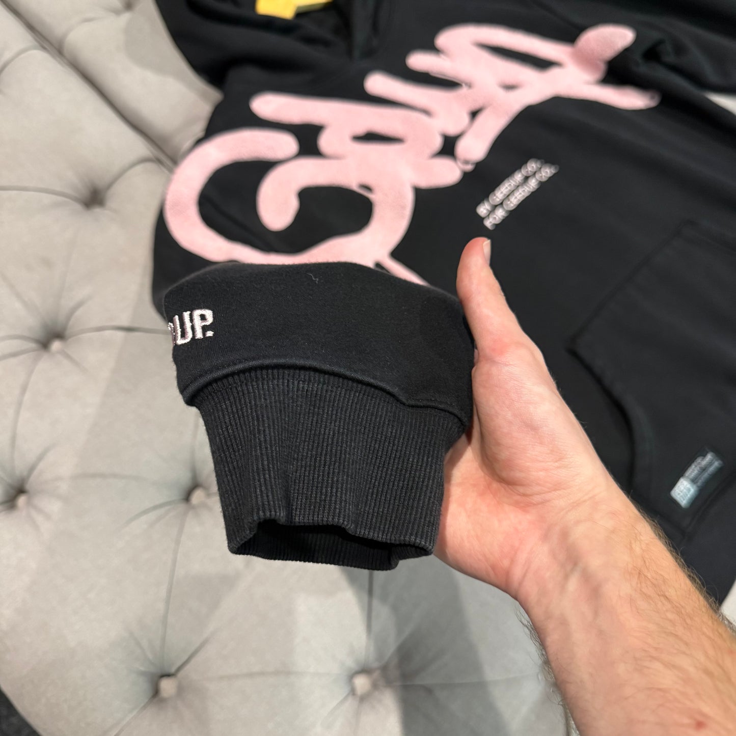 Geedup Handstyle Hoodie 'Black Pink' (Second hand)