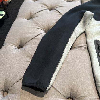 Nike Tech Fleece Jacket 'Black Grey' (Second hand)