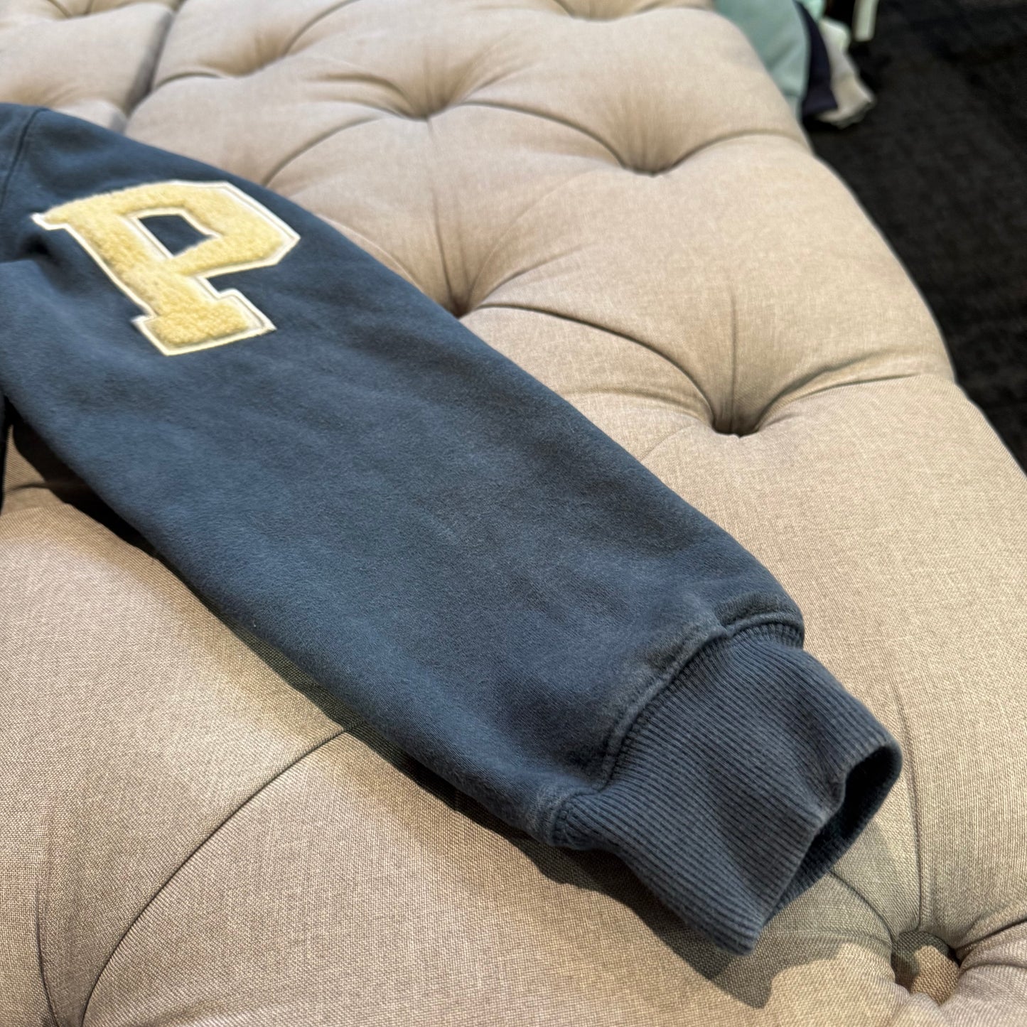 Geedup Team Logo Hoodie 'Navy Cream' (Second hand)