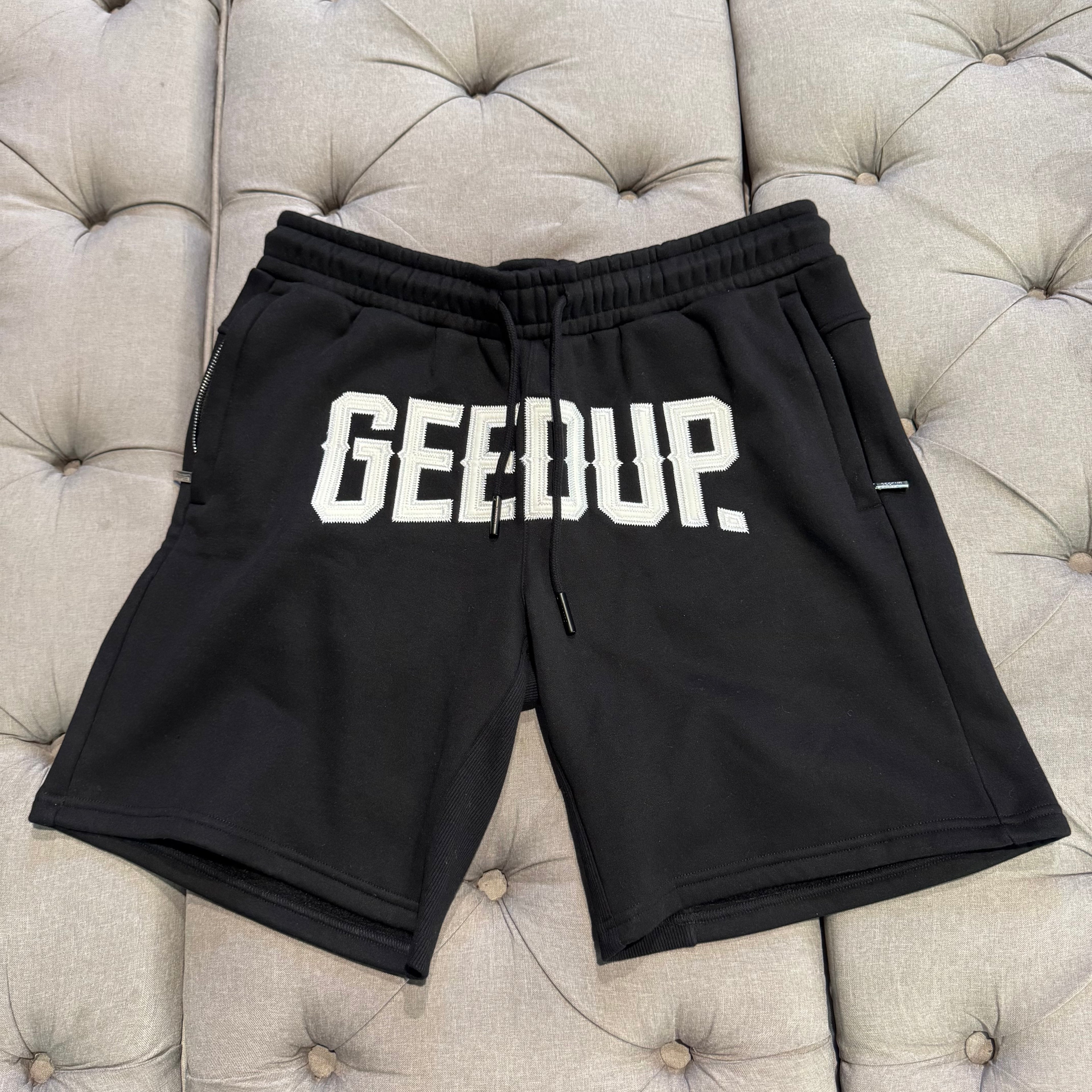 Geedup City Logo Shorts 'Black' (Second hand)