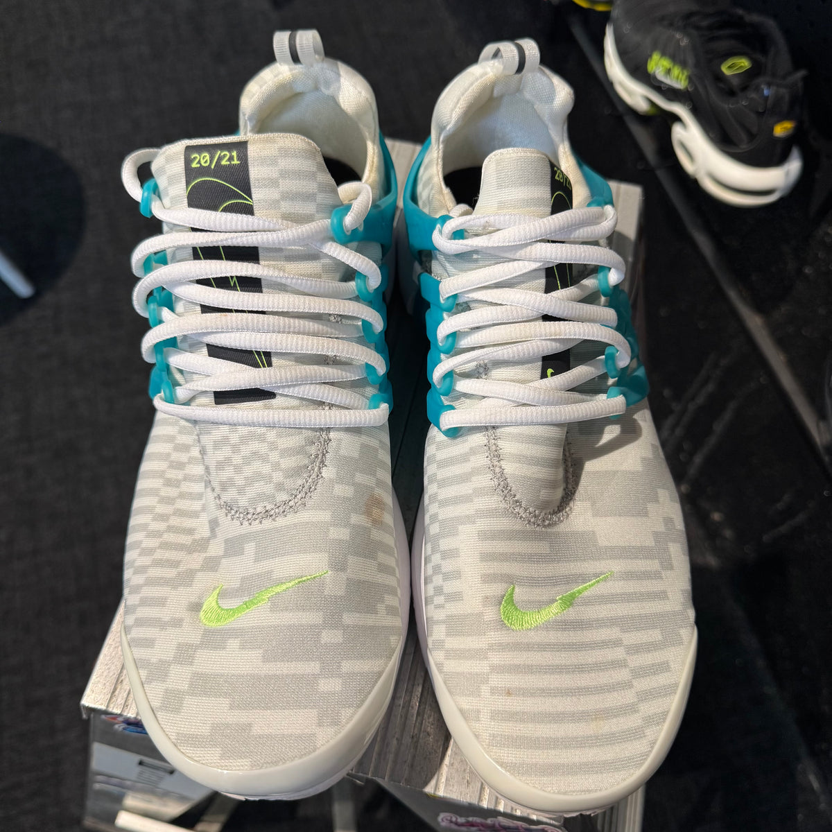 Nike Air Presto 'White Lime Glow Aquamarine' (Second hand)