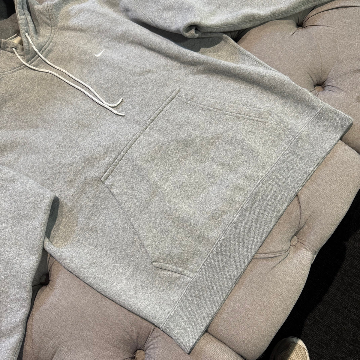 Nike Club Fleece Hoodie 'Grey' (Second hand)
