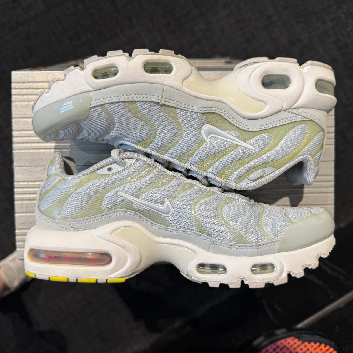 Nike Air Max Plus TN 'Aura White' (Second hand)