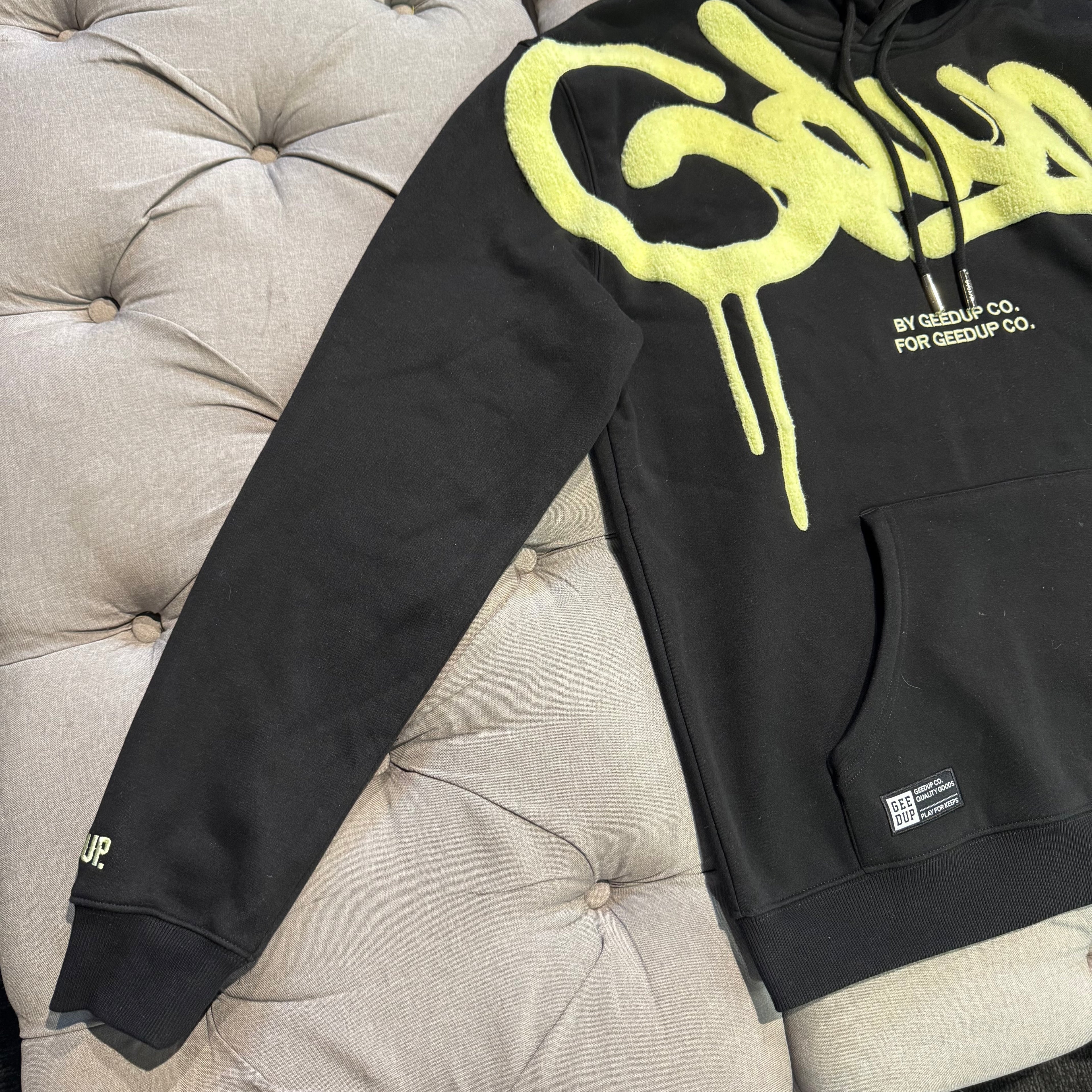 Geedup Handstyle Hoodie 'Black Sorbet' (Second hand)