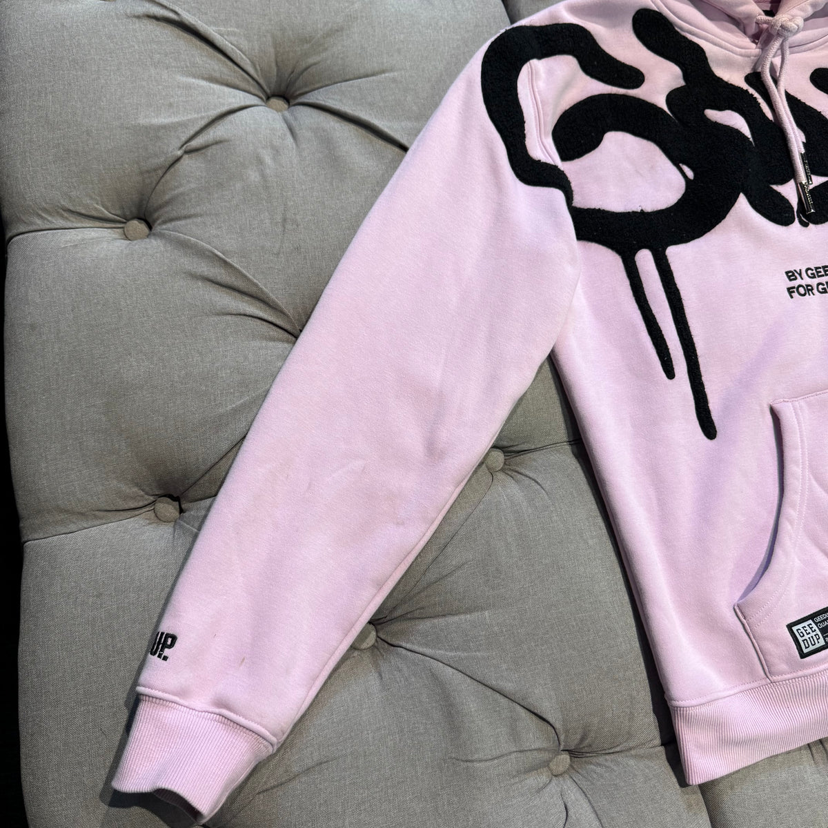 Geedup Handstyle Hoodie 'Lavender Black' (Second hand)