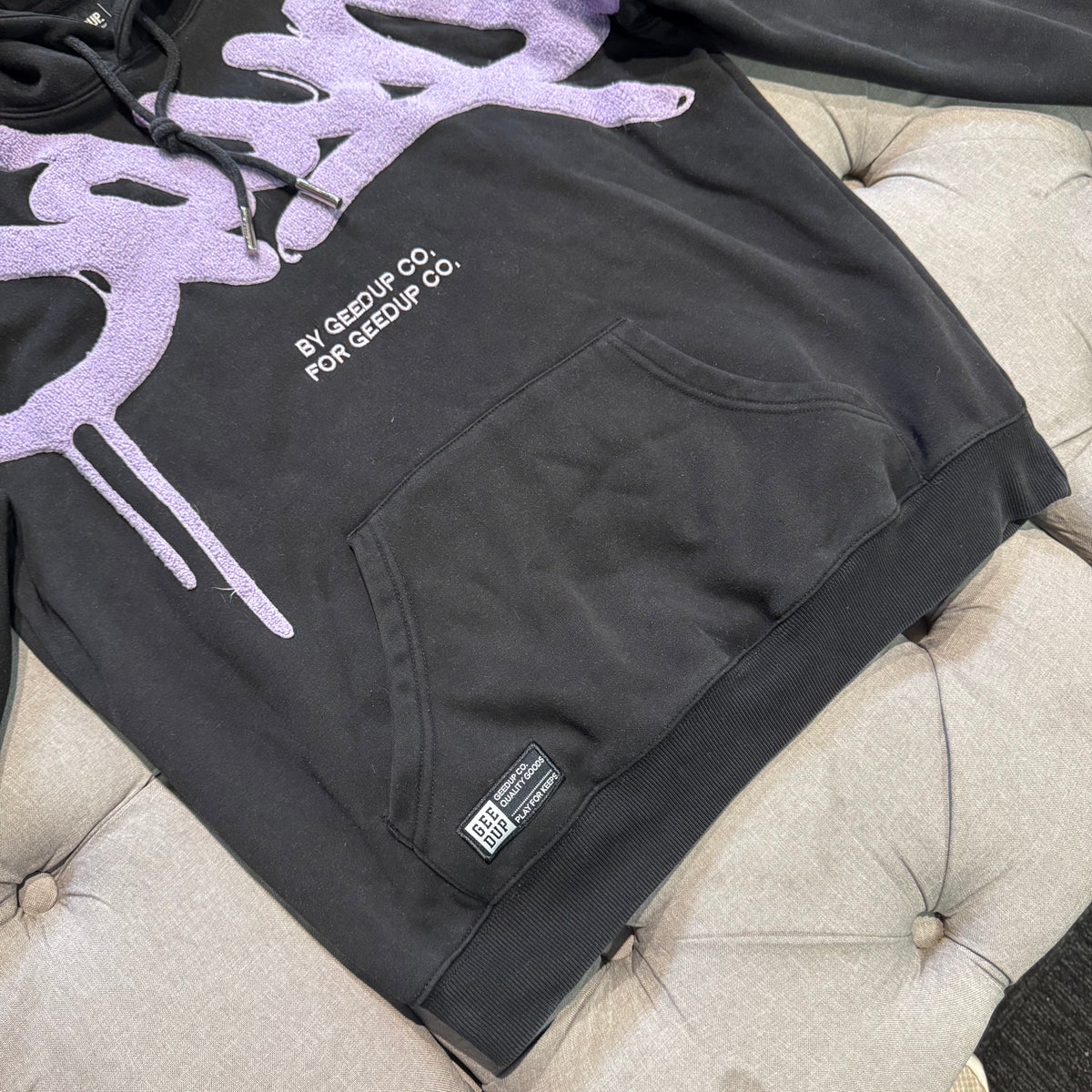 Geedup Handstyle Hoodie 'Black Purple' (Second hand)
