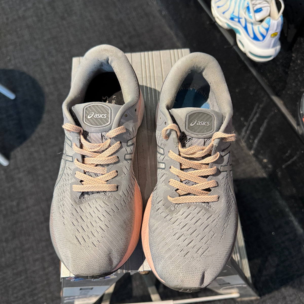 Asics Gel Kayano 27 'Sheet Rock Pure Silver' (Second hand)