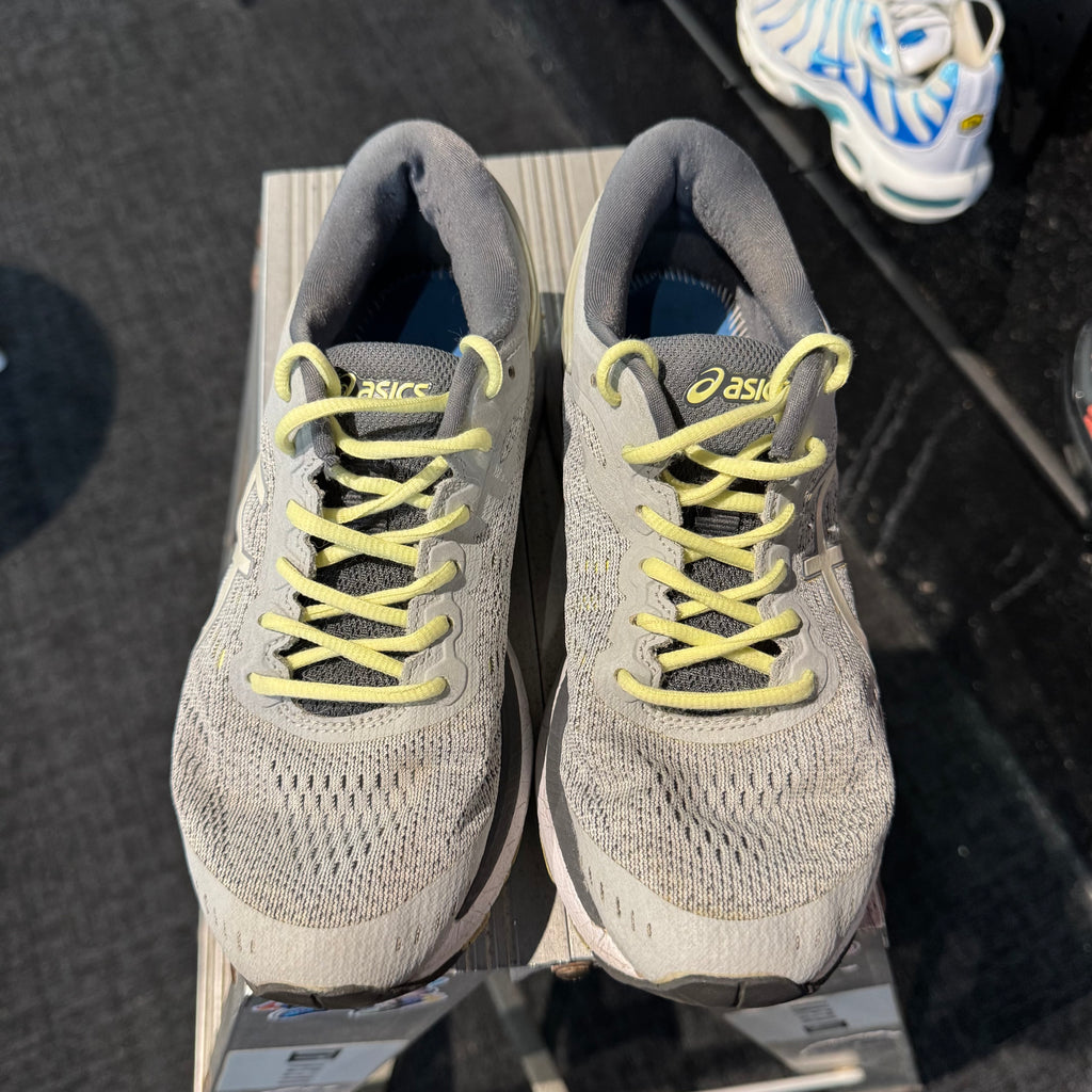 Asics Gel Kayano 24 'Glacier Grey White Carbon' (Second hand)
