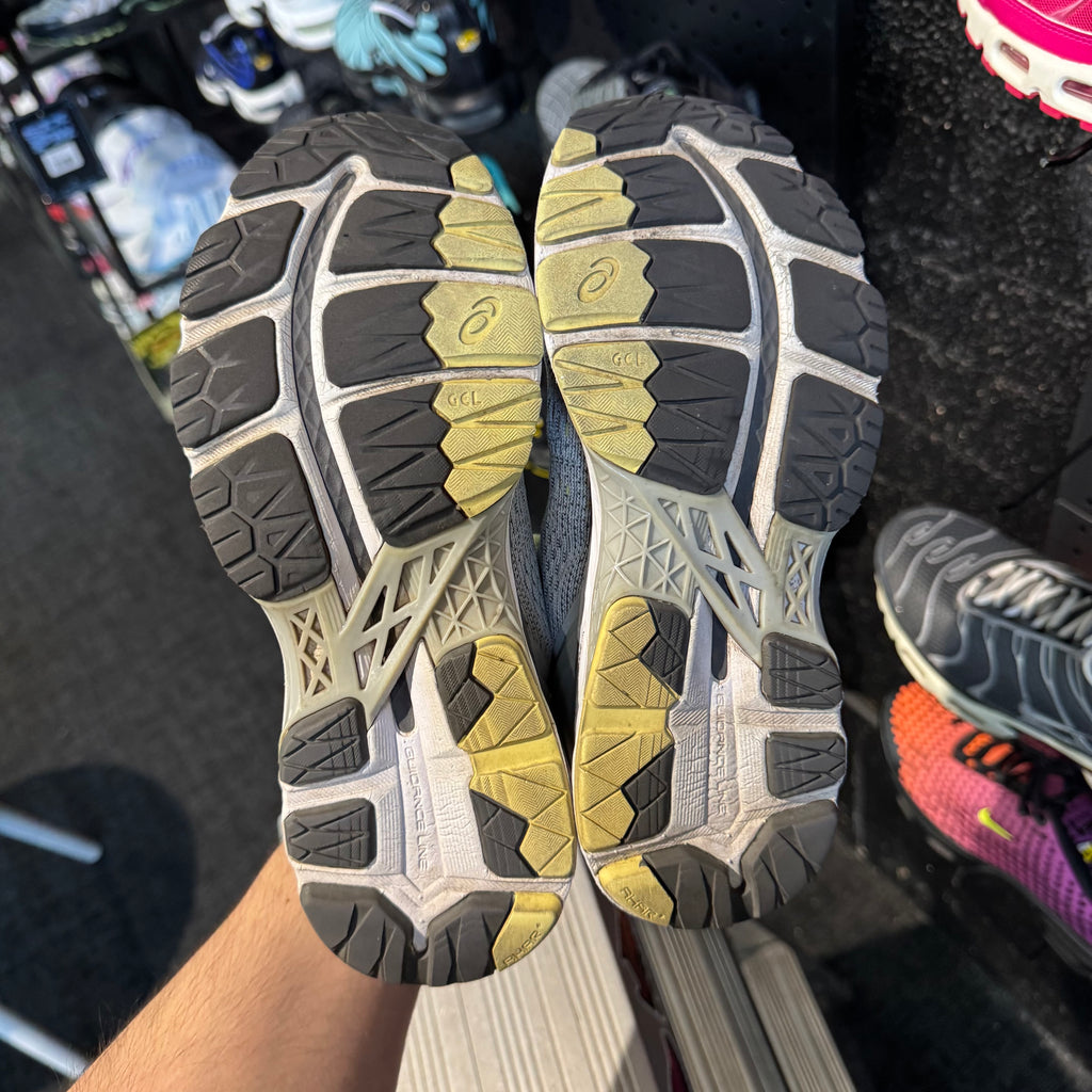 Asics Gel Kayano 24 'Glacier Grey White Carbon' (Second hand)