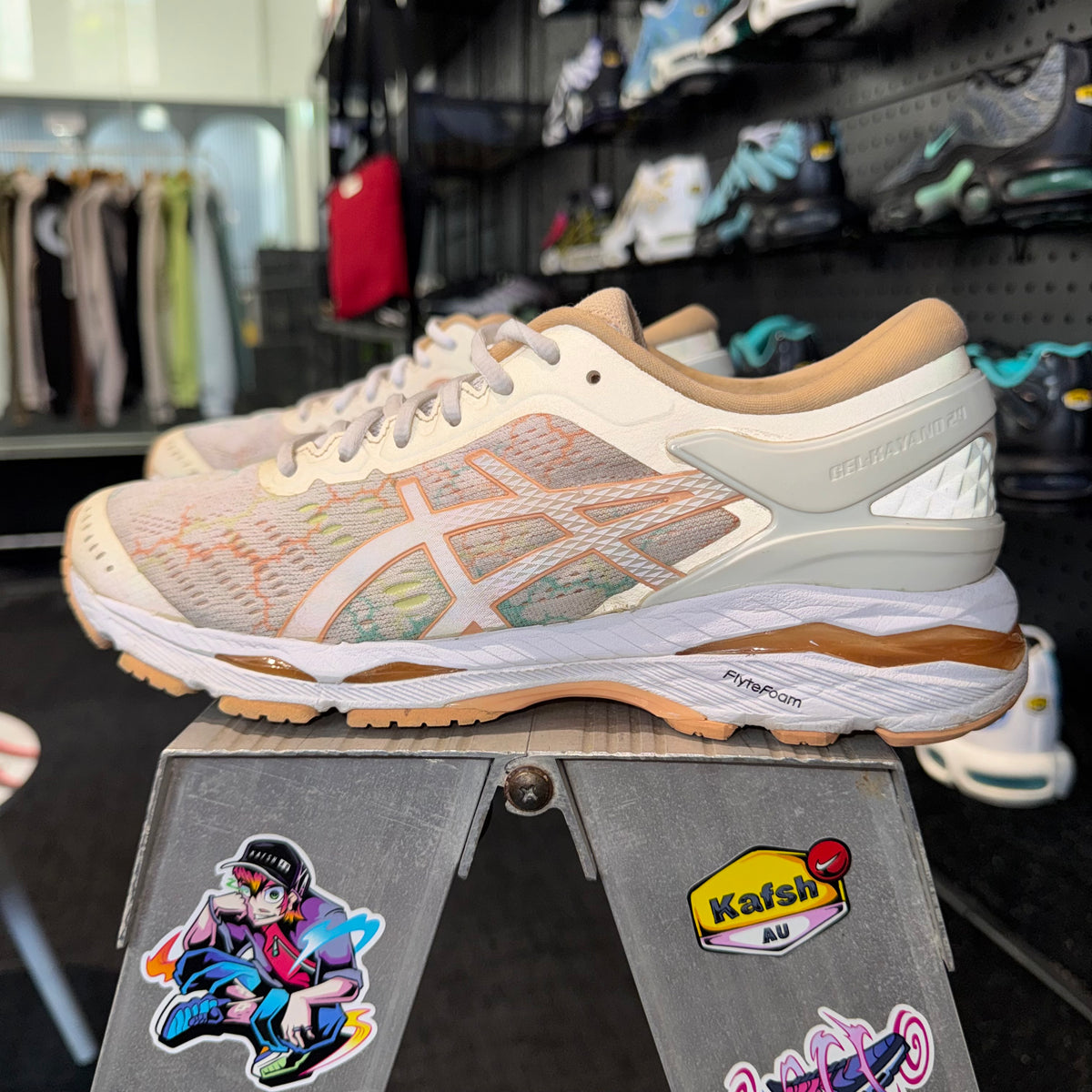 Asics Gel-Kayano 24 Lite-Show 'Apricot Ice' (Second hand)
