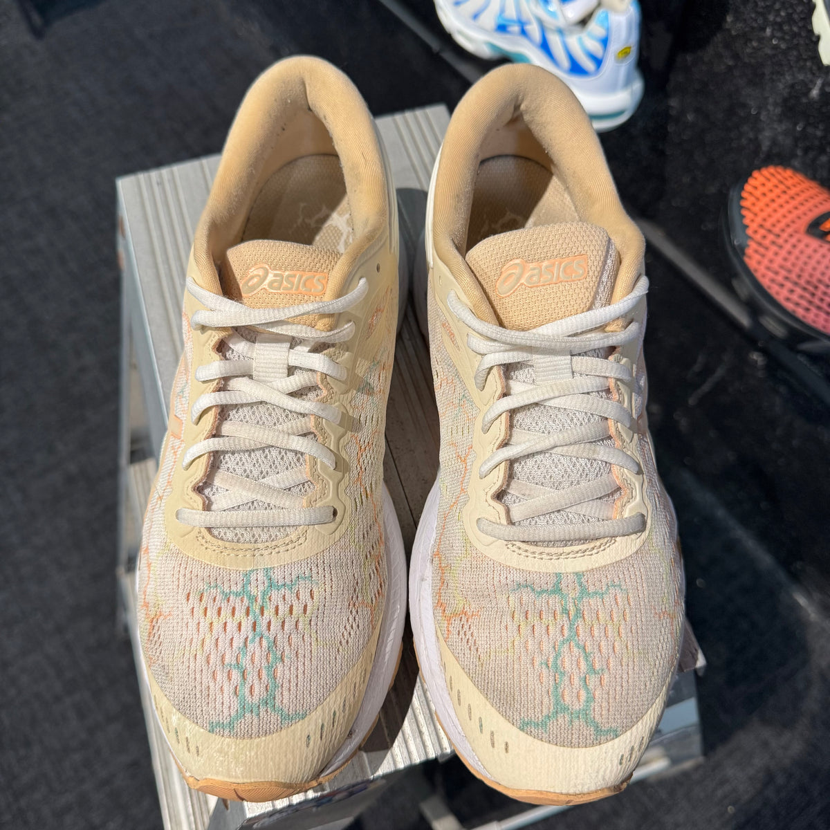 Asics Gel-Kayano 24 Lite-Show 'Apricot Ice' (Second hand)