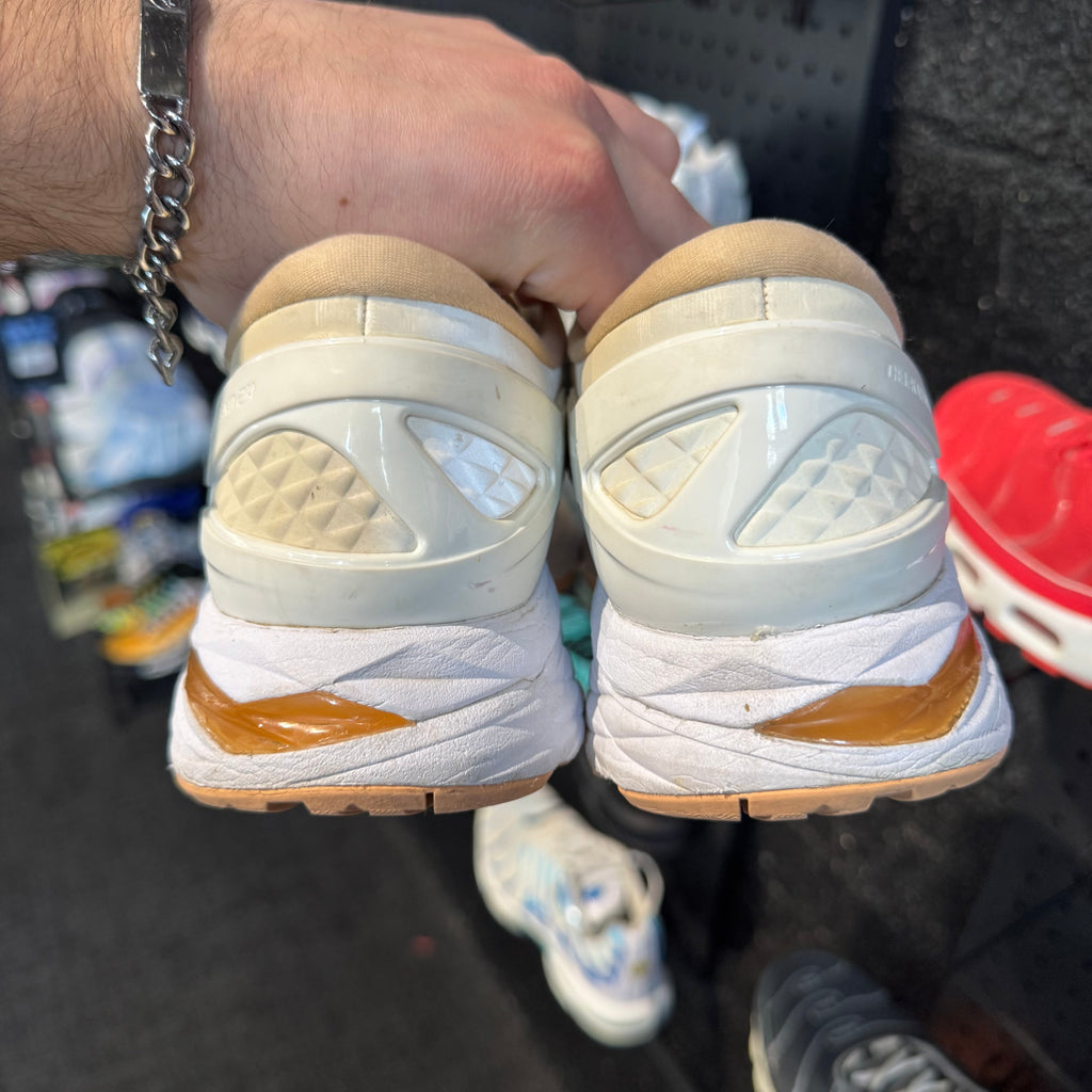 Asics Gel-Kayano 24 Lite-Show 'Apricot Ice' (Second hand)