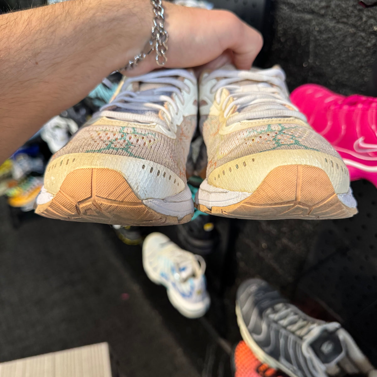 Asics Gel-Kayano 24 Lite-Show 'Apricot Ice' (Second hand)