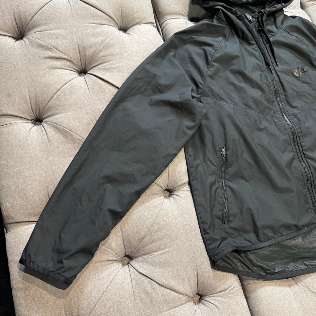 Nike Windbreaker Jacket 'Triple Black' (Second hand)