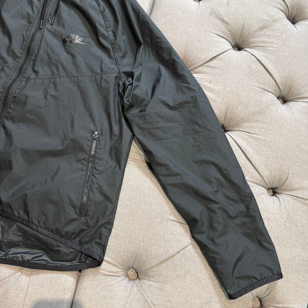 Nike Windbreaker Jacket 'Triple Black' (Second hand)