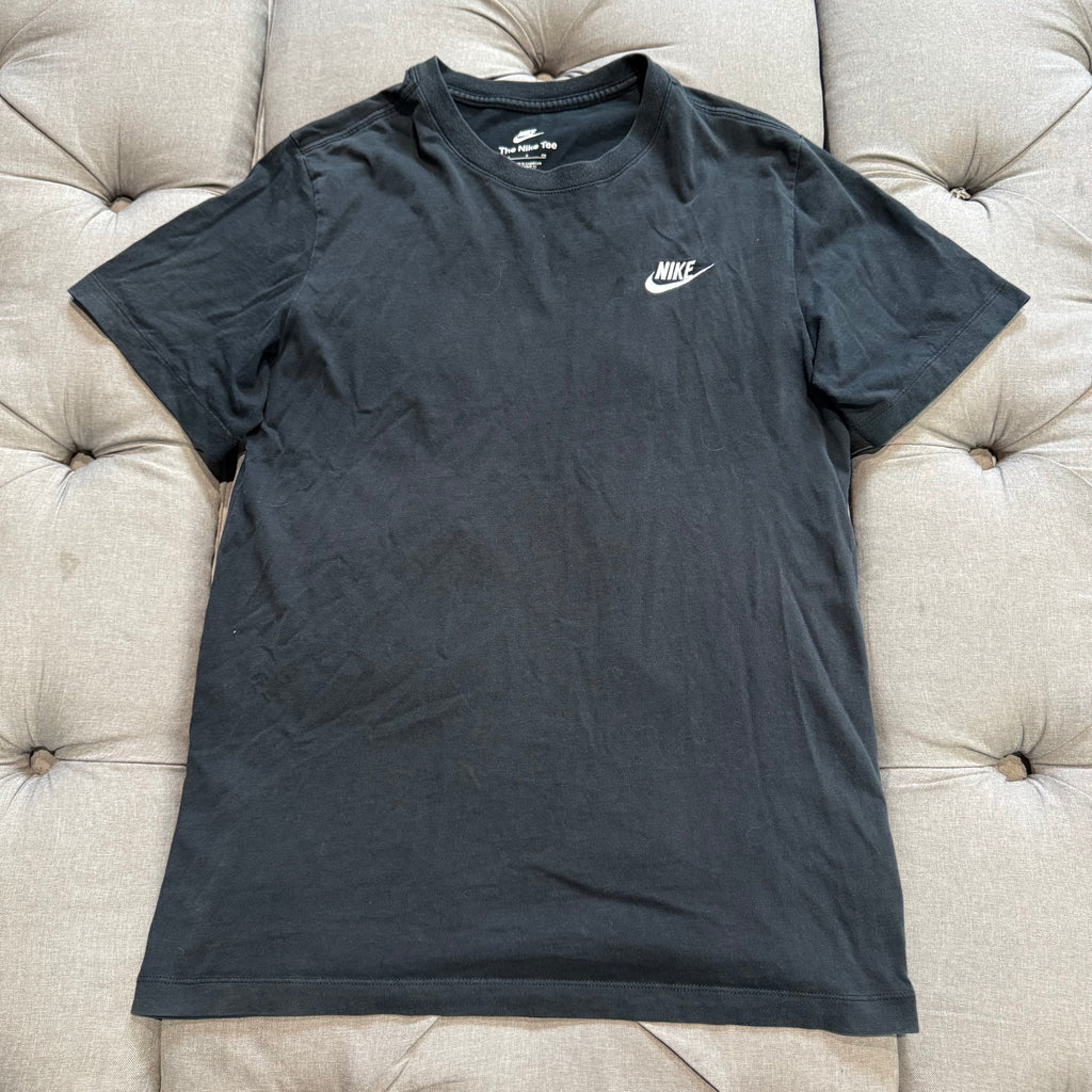 Nike Sportswear Club T-Shirt 'Black' (Second hand)