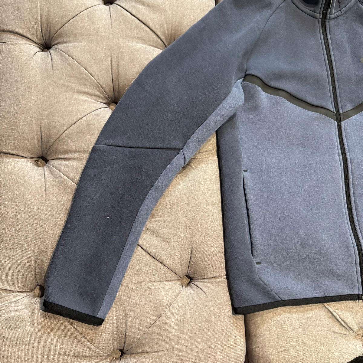 Nike Tech Fleece Jacket 'Light Blue Dark Navy' (Second hand)