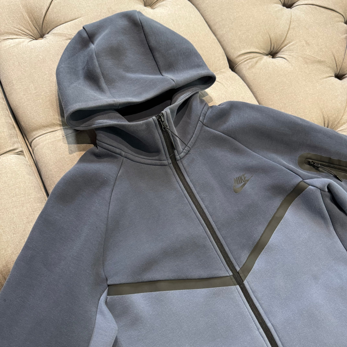 Nike Tech Fleece Jacket 'Light Blue Dark Navy' (Second hand)
